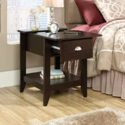 Sauder Shoal Creek Smart Center Side Table Jamocha Wood Finish -Homcom Furniture Shop GUEST 35de4985 4a45 4202 a34b d9b41674fdec